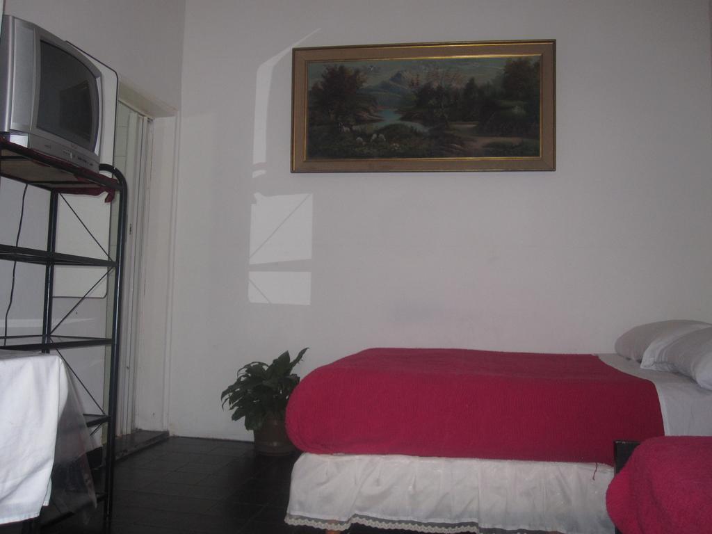 Hotel Minerva Buenos Aires Room photo