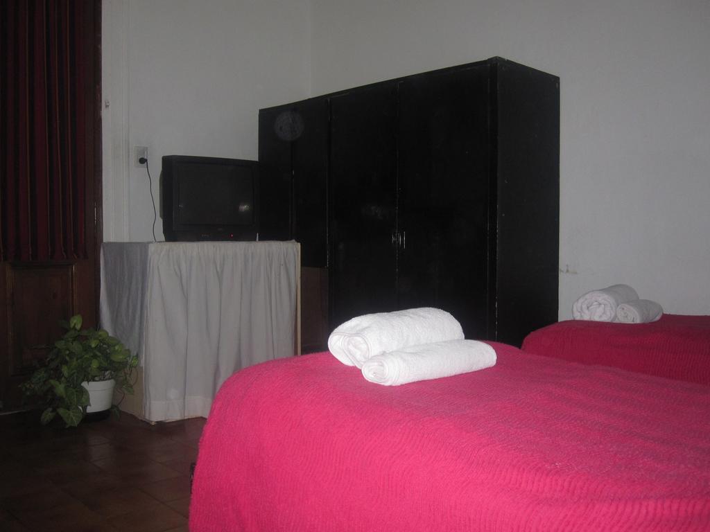 Hotel Minerva Buenos Aires Room photo